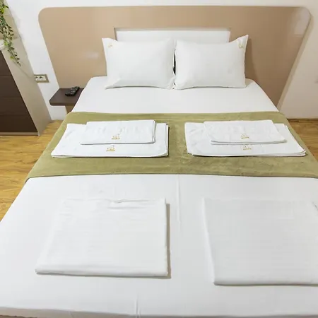 Apartment 4 Nis