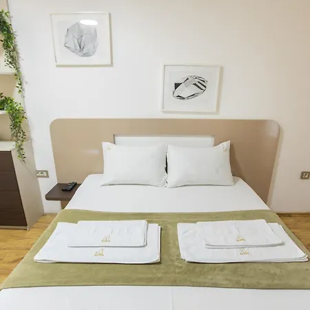 4 Apartman
