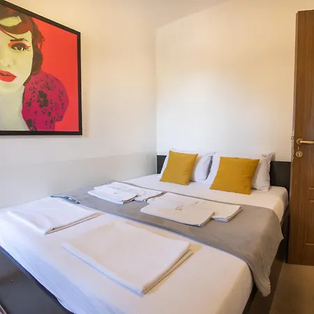 四室公寓 公寓 *